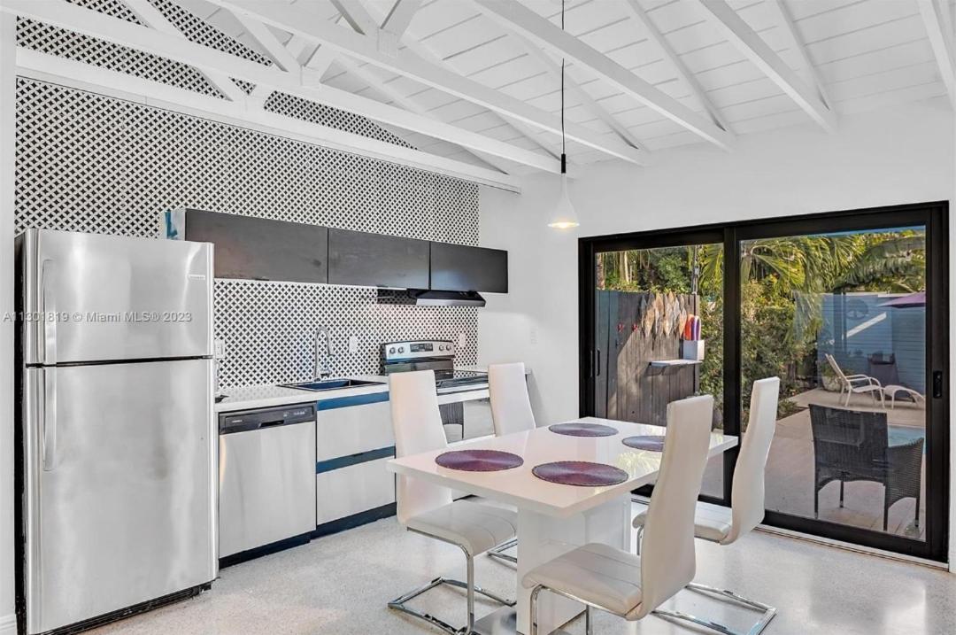 Cozy Stay Fort Lauderdale Exterior photo